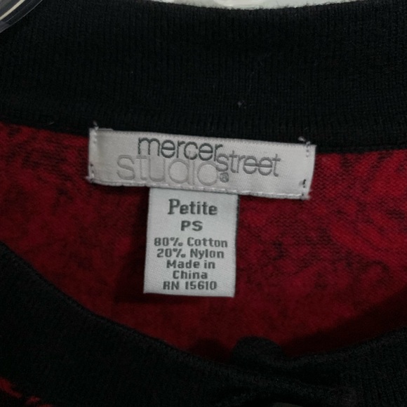 Mercer Street Studio Red Black Rose Shrug Cardigan Sweater PS - Picture 3 of 8